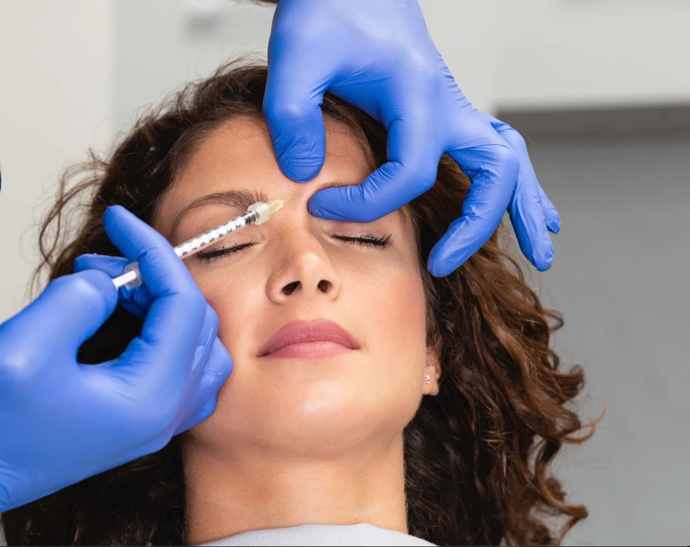Daxxify session with injection near cheek area